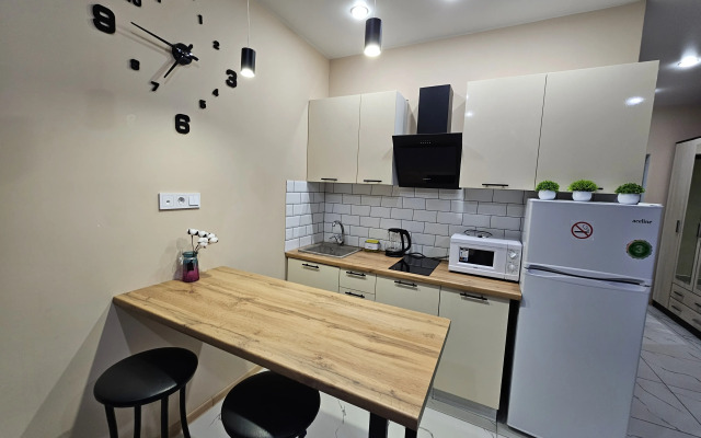Na prospekte Astrakhova 7  Zona Komforta Flat