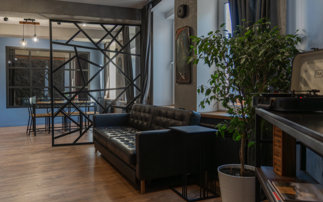 Kvartira Jail Apart prostornye apartamenty 105 m2 v centre Vyborga s dvuma spal'nami