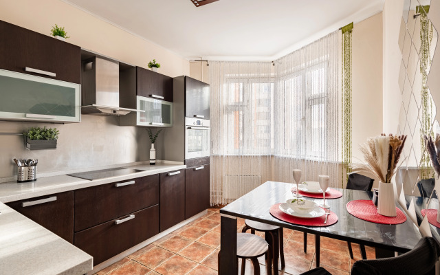 Квартира Двухкомнатная Natali apart у метро Академика Янгеля