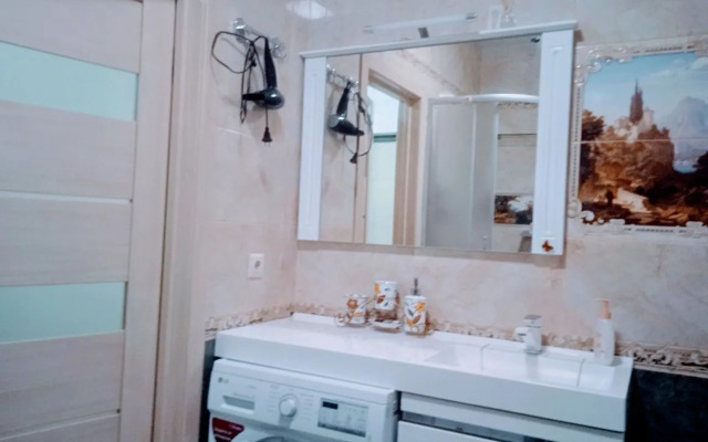 Квартира в 5 минутах от красивой набережной и моря