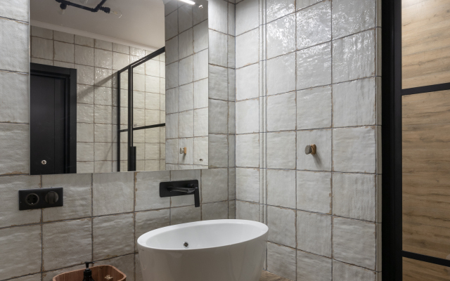 Shikarnaya kvartira u metro Moskovskaya Apartments