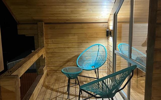 Белый песок