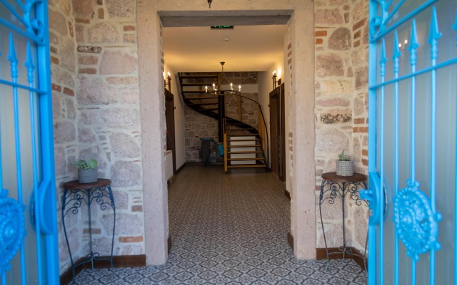 Отель Marlo Ayvalik