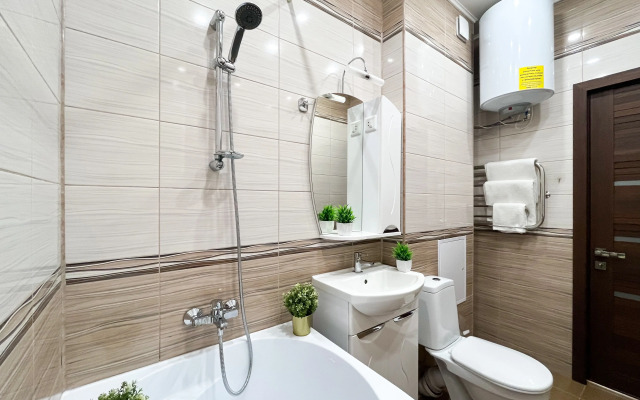 Dvuhkomnatnaya Prostornaya Kvartira V Tsentre Goroda Apartments