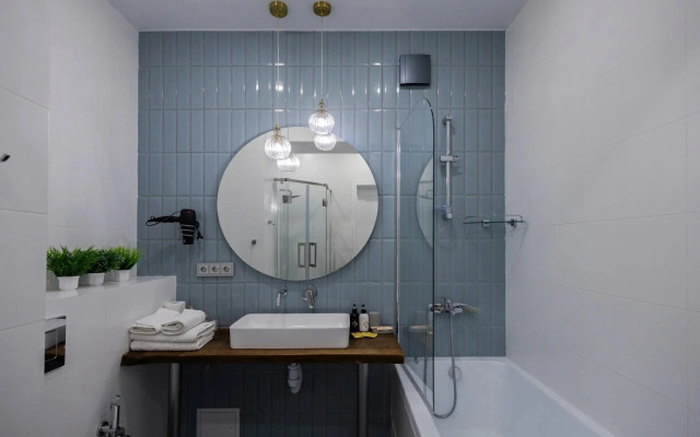 Апартаменты Двухкомнатные апартаменты с балконом в Светлана-парк