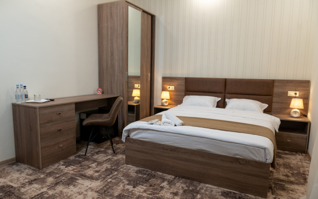 Aeka Hotel