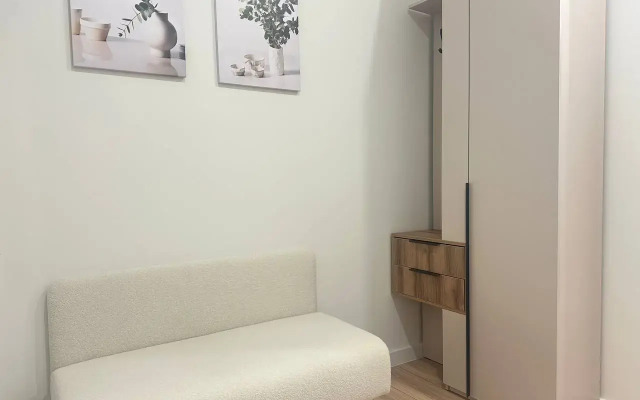 Квартира 2-К с видом на Русский мост