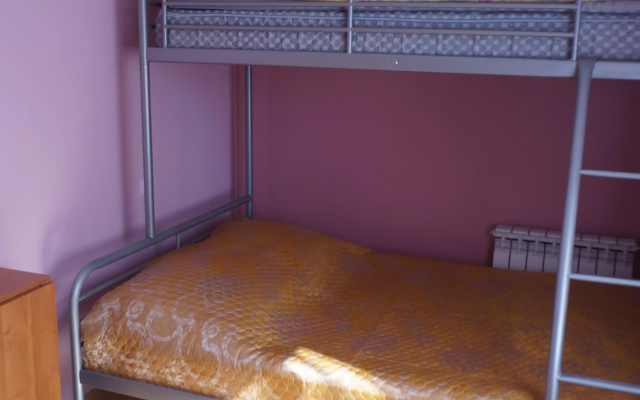 Apartamenty s dvuma spal'nami v centre goroda
