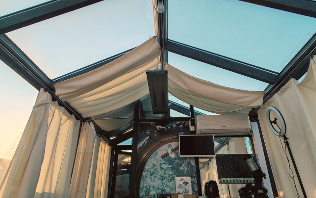 Semeinyy apart-otel Belyy Krolik Guest house