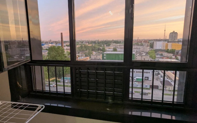 Квартира комфортная 2-х комнатная у метро Лесная