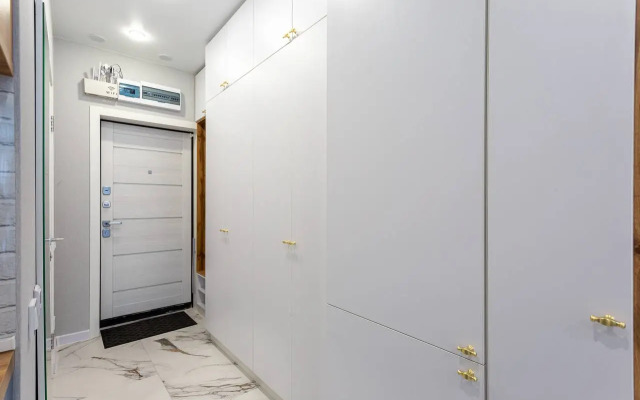 4.16 STUDIO KISLOROD 7 Flat