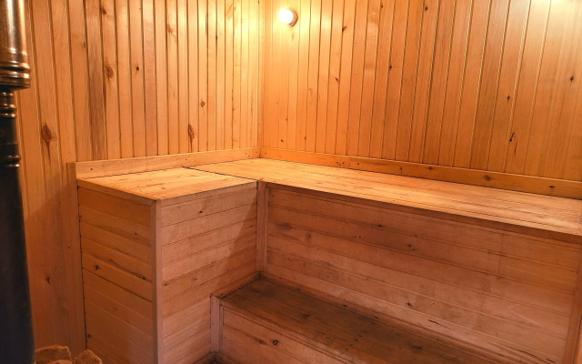 Частный дом на Александровском проезде 4