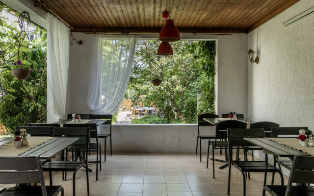 Dolce Vita Guest House