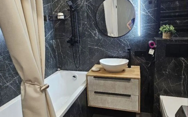 Na prospekte Frunze 14 Flat