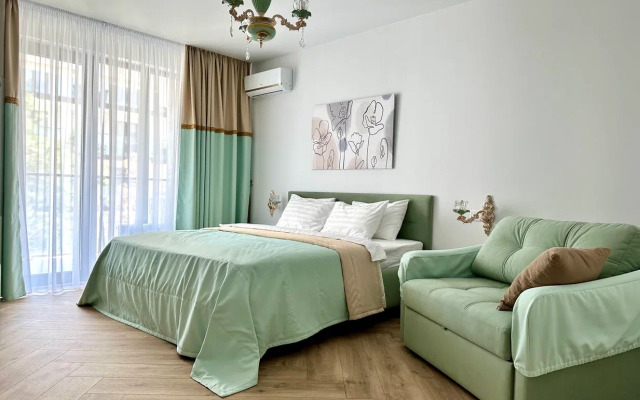 Апартаменты Du Soleil  Мятно Капучиновая Евродвушка