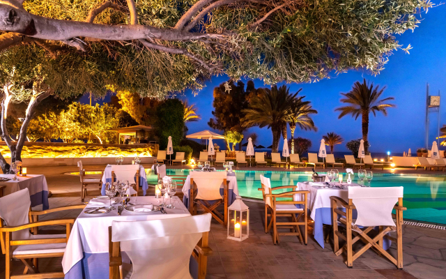 Constantinou Bros Athena Royal Beach Hotel