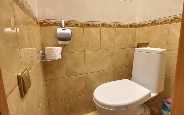 Dvukhkomnatnaya Vozle Tsito Flat