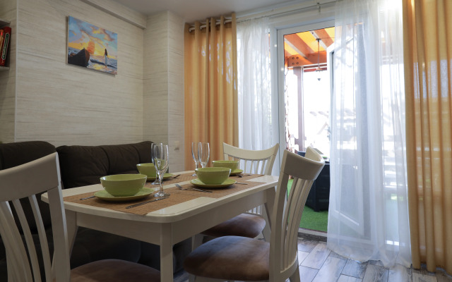 Apartments Mandarin Park 7