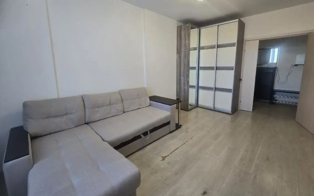 Квартира KiraLive - ЖК Жюль Верн на Июльских Днях