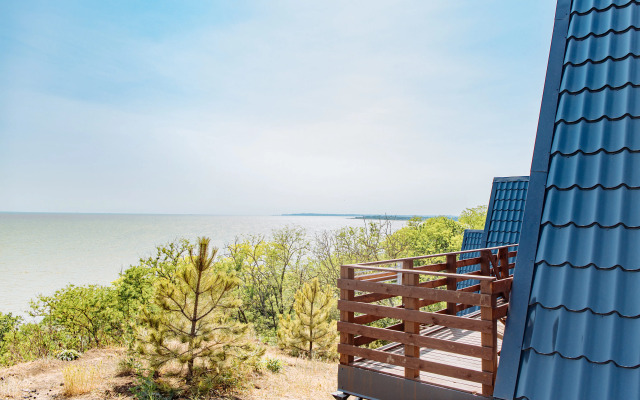 Glamping Stantsiya Morskaya