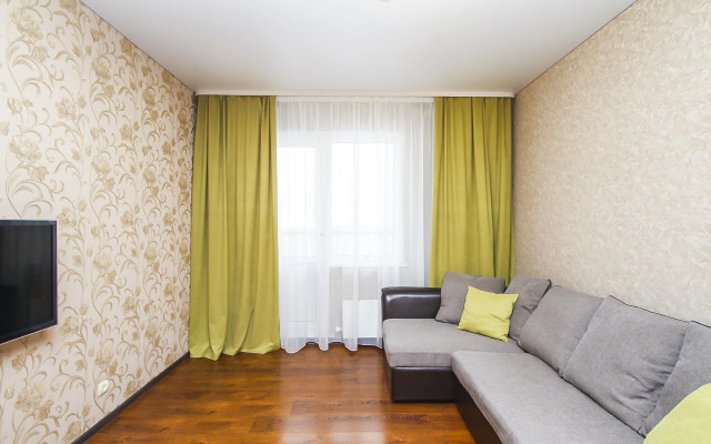 Квартира Студия Эконом около ТЦ Аура