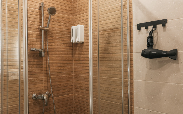 Апартаменты Санторини возле Аэропорта на 2 Гостей