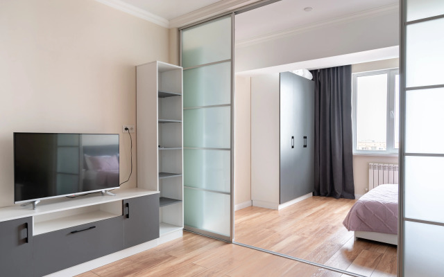 Na Arbate v Istoricheskom Tsentre Almaty Flat