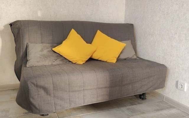 Na Urozhaynoy Ulitse 71/1k2 Flat