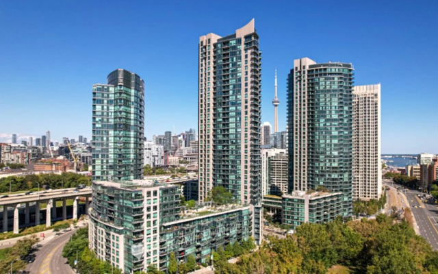 Globalstay Atlantis at Waterpark City Condos Apartment hotel