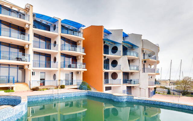 Vega Village Apart-Hotel