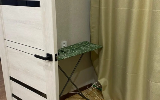 Bolshevikov 21a Flat