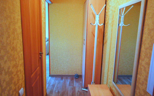 Квартира Двухкомнатная Квартира Около СВВАУЛ и АО ТяжМаш