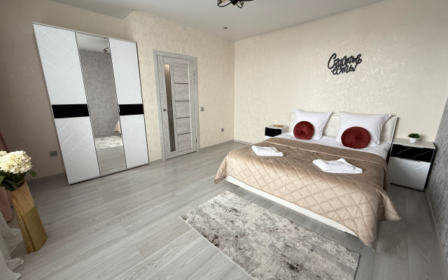 Апартаменты на Парижской Коммуны