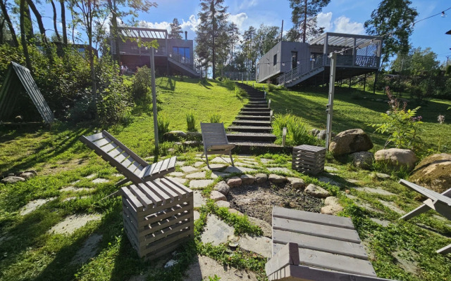 Коттедж Черничный склон Grey House