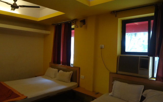 Sai Prabhavati Apart-Hotel