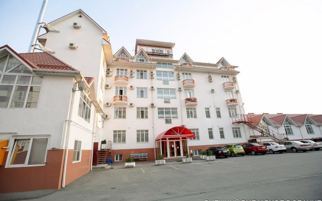 Ritsa Park Hotel