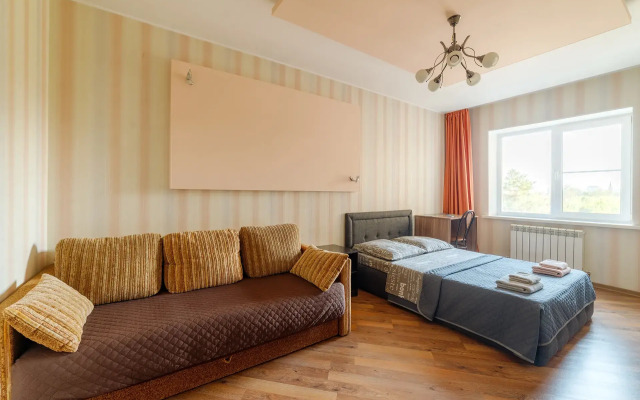 Апартаменты ПрезентХаус на Горького 20