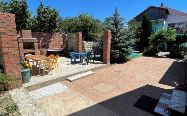 Florentsiya Guest House