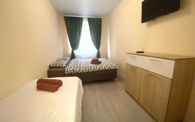 4 Pant Family House Vatutinki Na Yavorki Apartment