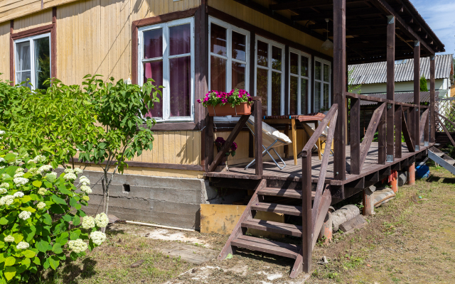 Art-Home V Sosnovskom Poselenii Private House