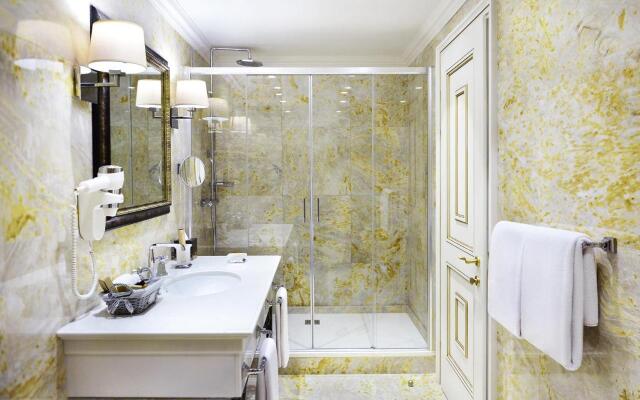 Ambassadori Hotel Tbilisi