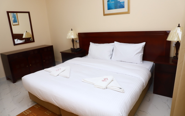 ONYX HOTEL APARTMENTS-MAHA HOSPITALITY GROUP Apartment hotel