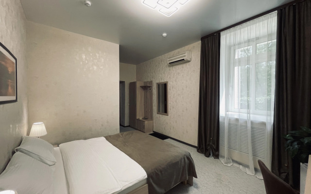 Отель Визит