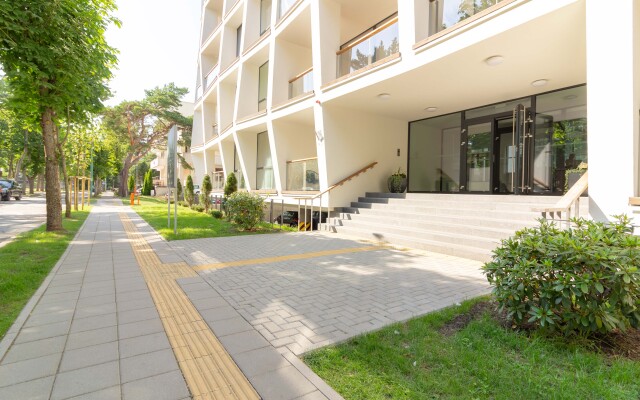 Deja Blue Apartments