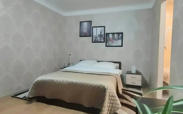 V tsentre Stavropolya Flat