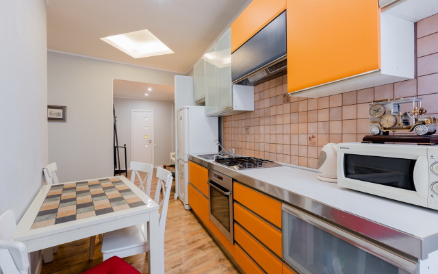 Апартаменты SpbStay с сауной на Невском проспекте 124