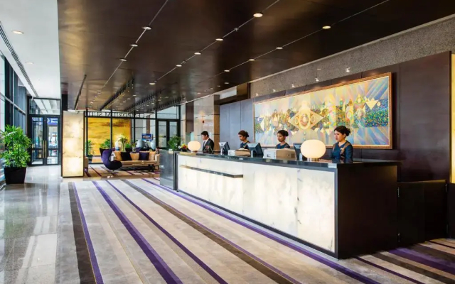 Emporium Suites By Chatrium Hotel