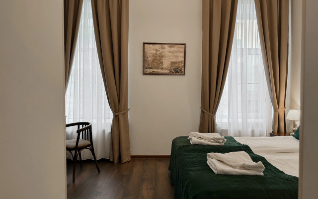 Sonata Na Zagorodnom Hotel