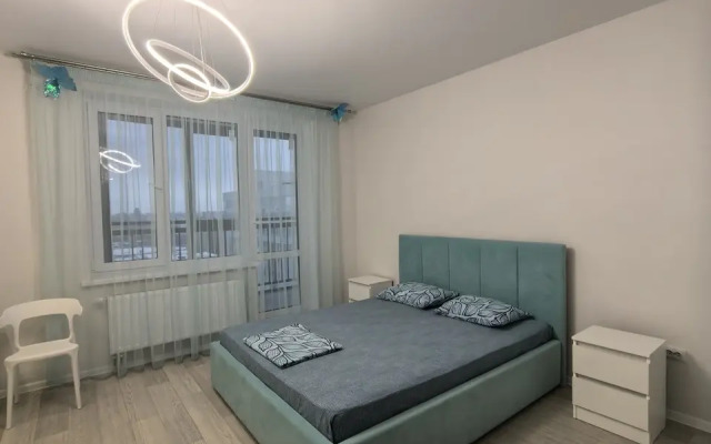 V Zhivopisnom Rayone Sliyaniya Dvukh Rek Flat