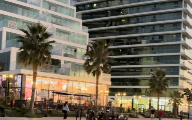 Na Beregu Morya Apartments